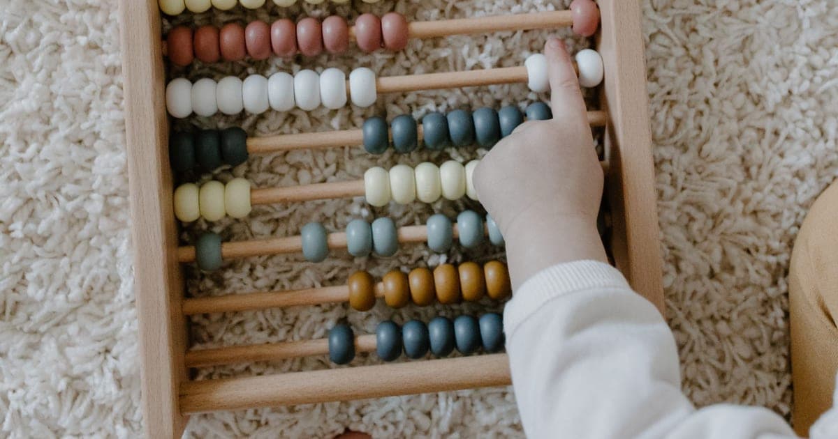 How Abacus Training Builds Photographic Memory in Children